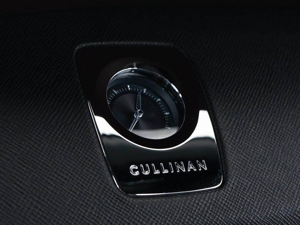 Certified 2023 Rolls-Royce Cullinan AWD/4WD image 47