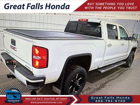 Used 2016 GMC Sierra 2500 Denali w/ Driver Alert Package AWD/4WD image 3