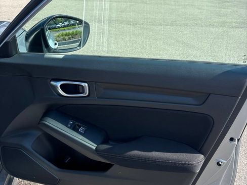 Used 2025 Honda Civic Sport image 27