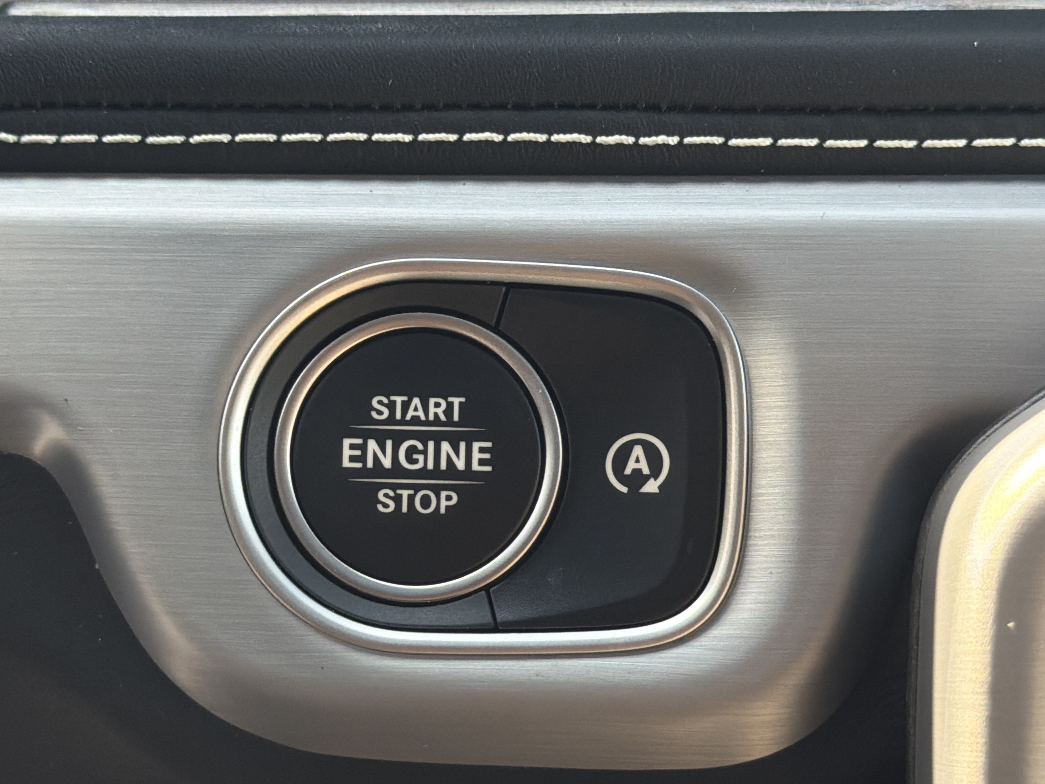 Used 2027 Mercedes-Benz G 63 AMG 4MATIC image 33