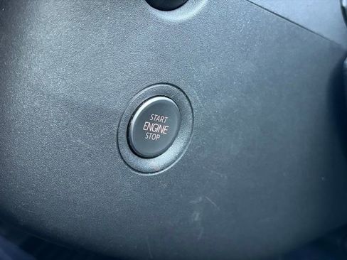 Used 2023 Volkswagen ID.4 Pro S image 21