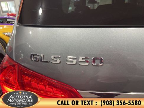 Used 2018 Mercedes-Benz GLS 550 4MATIC image 47