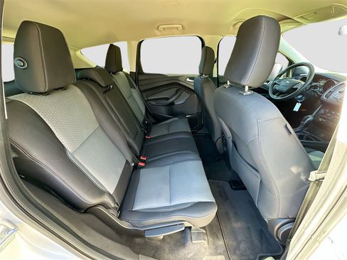 Used 2018 Ford Escape SE image 26