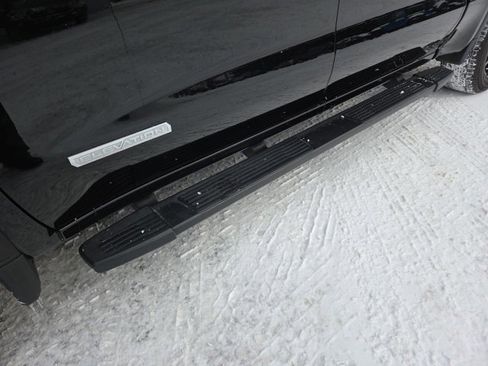 Used 2023 GMC Sierra 1500 Elevation w/ Preferred Package image 19