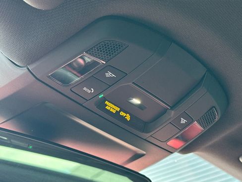Certified 2021 Porsche 911 Carrera S RWD image 20
