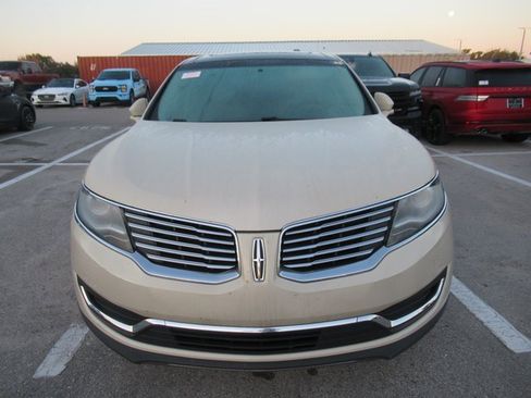 Used 2016 Lincoln MKX Reserve w/ Cargo Utility Package image 2