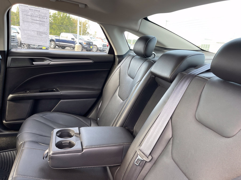 Used 2014 Ford Fusion Titanium AWD/4WD image 9