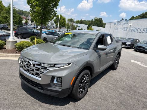 Used 2023 Hyundai Santa Cruz SEL w/ Cargo Package AWD/4WD image 3
