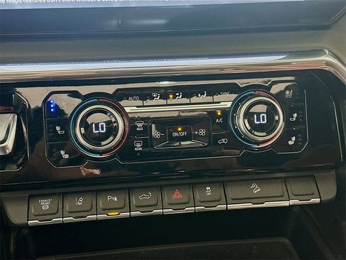 Used 2024 GMC Sierra 2500 Denali Ultimate w/ Max Trailering Package image 16