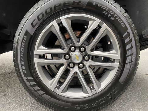 Used 2021 Chevrolet Colorado LT w/ LT Convenience Package image 41