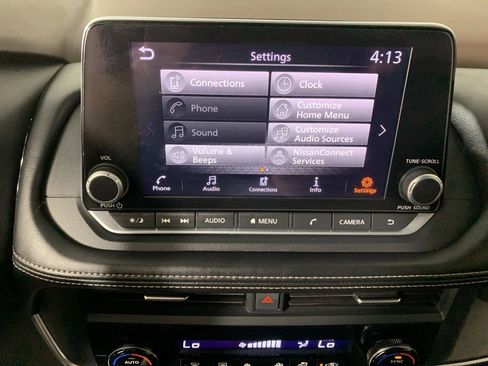 Used 2023 Nissan Rogue SV AWD/4WD image 24
