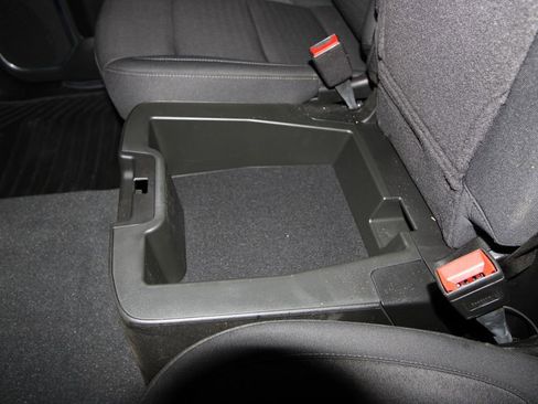 Used 2024 GMC Sierra 1500 Elevation image 19