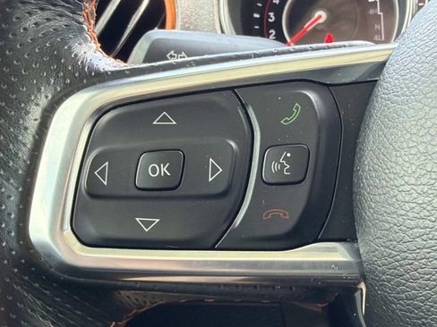 Used 2022 Jeep Gladiator Mojave w/ Cold Weather Group AWD/4WD image 27