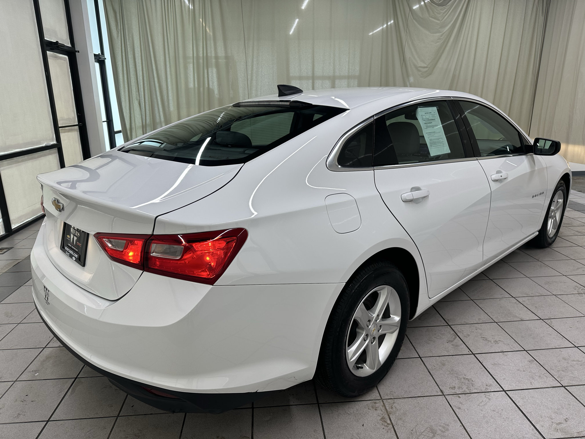 Certified 2022 Chevrolet Malibu LS w/ LPO, Convenience Package 1 FWD image 5