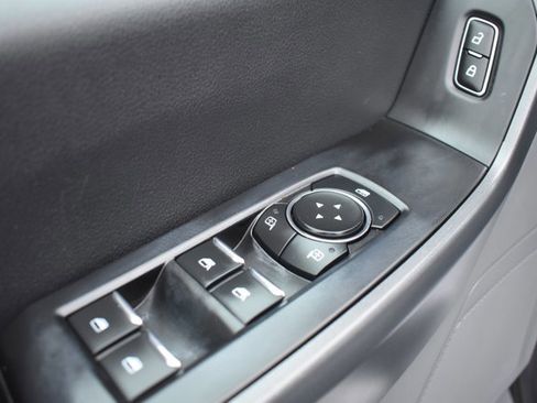 Used 2023 Ford F250 XLT image 16