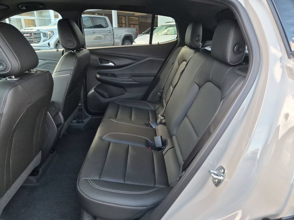 New 2026 Buick Envista Sport Touring w/ Studio Series FWD image 31