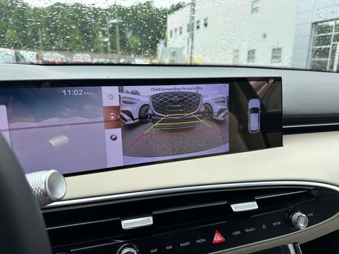 New 2026 Genesis GV70 2.5T AWD/4WD image 18