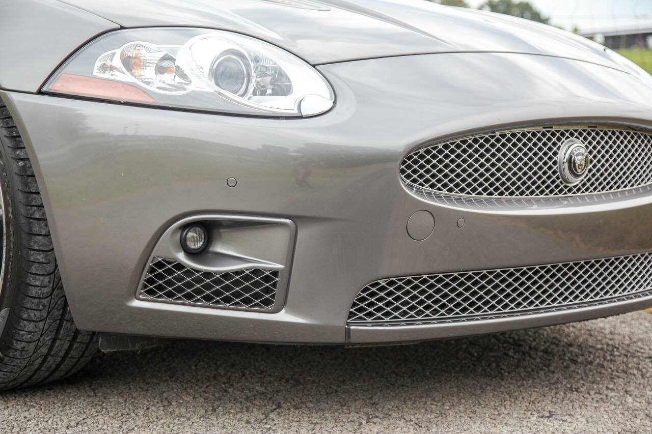 Used 2009 Jaguar XKR R RWD image 27