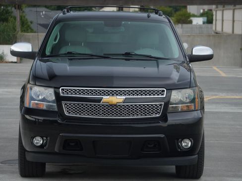 Used 2012 Chevrolet Avalanche LT w/ All-Star Edition image 27