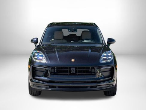 Used 2026 Porsche Macan AWD/4WD image 11