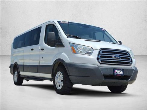 Used 2016 Ford Transit 350 XLT RWD image 3