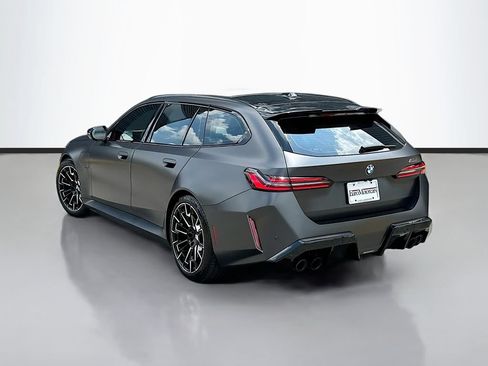 Used 2025 BMW M5 Touring AWD/4WD image 3