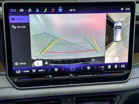 New 2026 Volkswagen Tiguan SEL R-Line AWD/4WD image 19