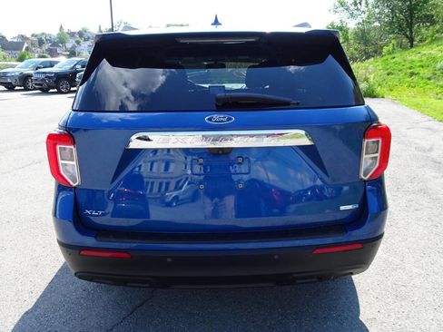 Used 2020 Ford Explorer XLT w/ Comfort Package AWD/4WD image 7
