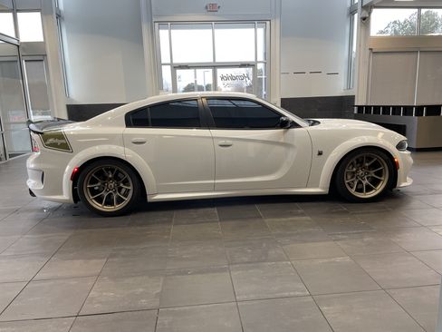 Used 2023 Dodge Charger Scat Pack RWD image 11
