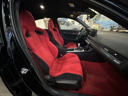 Used 2025 Honda Civic Type R image 20