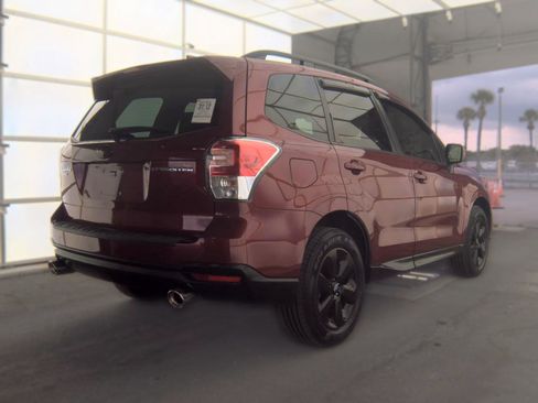 Used 2018 Subaru Forester 2.5i Premium AWD/4WD image 4