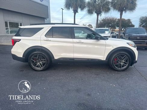 New 2026 Ford Explorer ST w/ Sun And Sound Package RWD image 9