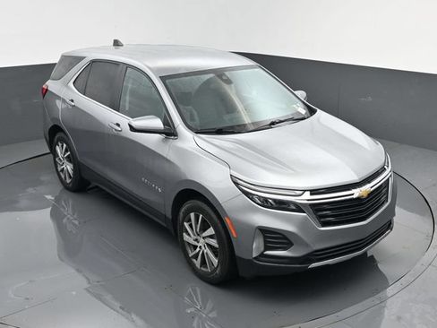 Used 2023 Chevrolet Equinox LT AWD/4WD image 20