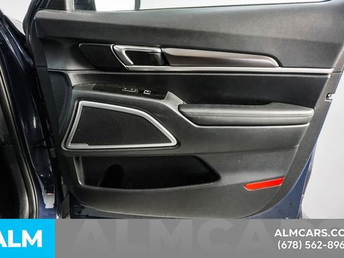 Used 2025 Kia Telluride S image 45