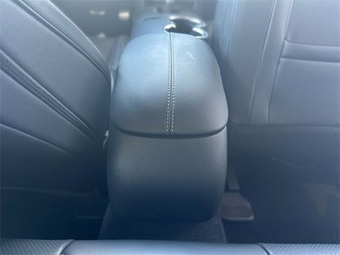 Used 2024 Ford Mustang GT Premium image 23