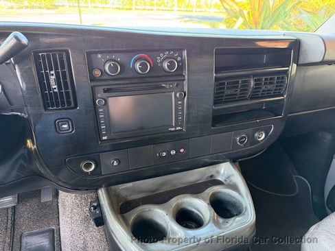 Used 2013 GMC Savana 1500 image 38