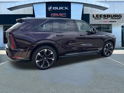Used 2025 Cadillac Escalade IQ Sport 1 w/ Smart Trailering package AWD/4WD image 8