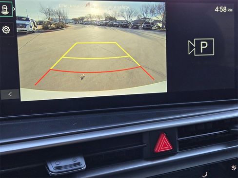 New 2026 Kia Sorento LX image 17