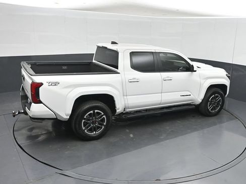 Used 2025 Toyota Tacoma TRD Sport RWD image 31