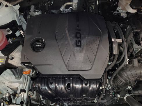 Used 2021 Kia Sorento LX image 30