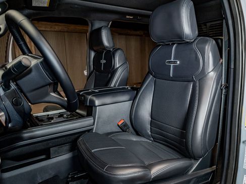 Used 2025 Ford F350 Platinum image 25