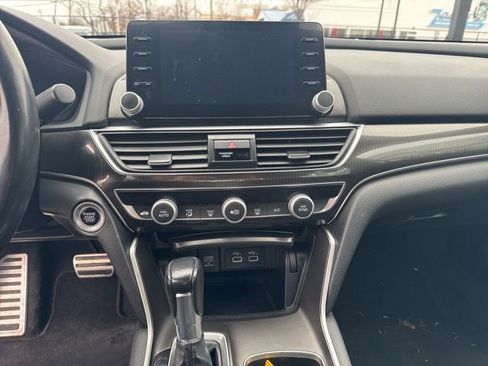 Certified 2022 Honda Accord Sport image 20