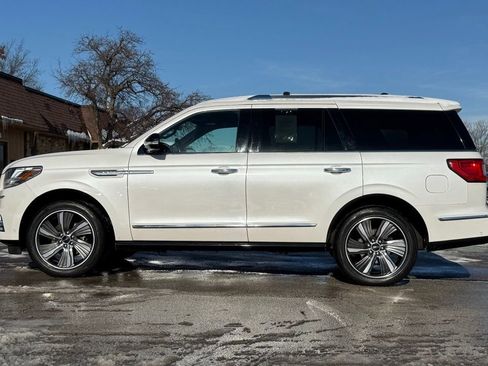 Used 2019 Lincoln Navigator Reserve w/ Cargo Package image 2