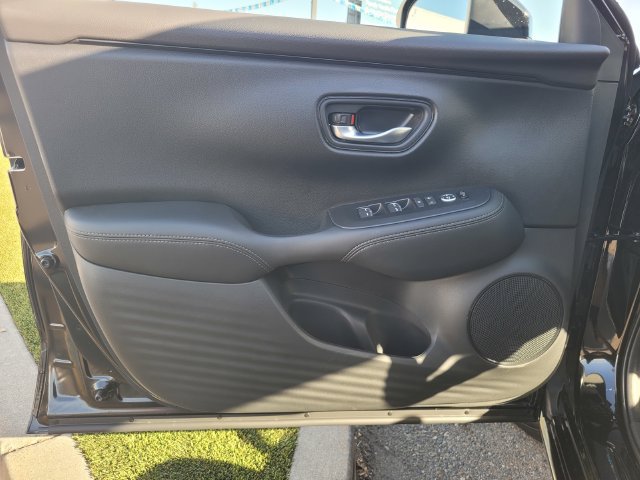 New 2027 Honda HR-V EX-L image 7