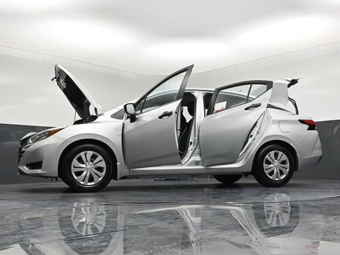 Certified 2025 Nissan Versa S w/ Trunk Package image 36