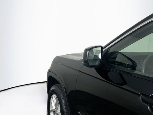 Used 2022 Jeep Grand Cherokee L Laredo w/ Luxury Tech Group I image 16