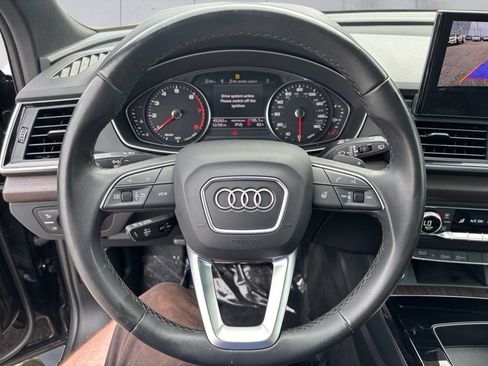 Used 2023 Audi Q5 2.0T Premium w/ Convenience Package AWD/4WD image 12