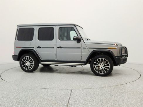Used 2022 Mercedes-Benz G 550 w/ Exclusive Interior Package image 4