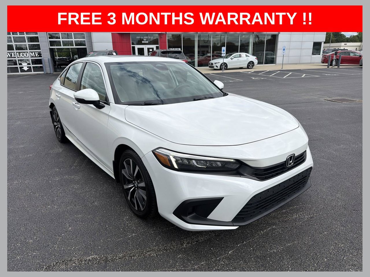 Used 2024 Honda Civic EX image 1