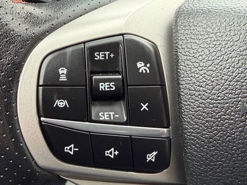 Used 2022 Ford Explorer Timberline image 12